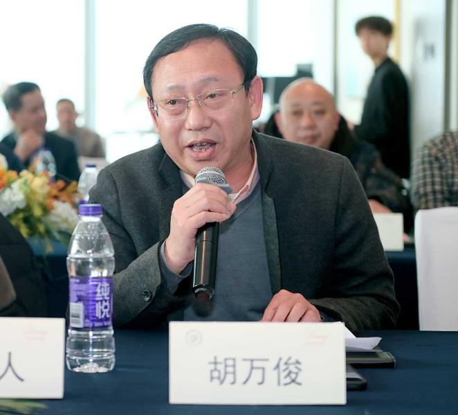 QQ浏览器截图20260118003616